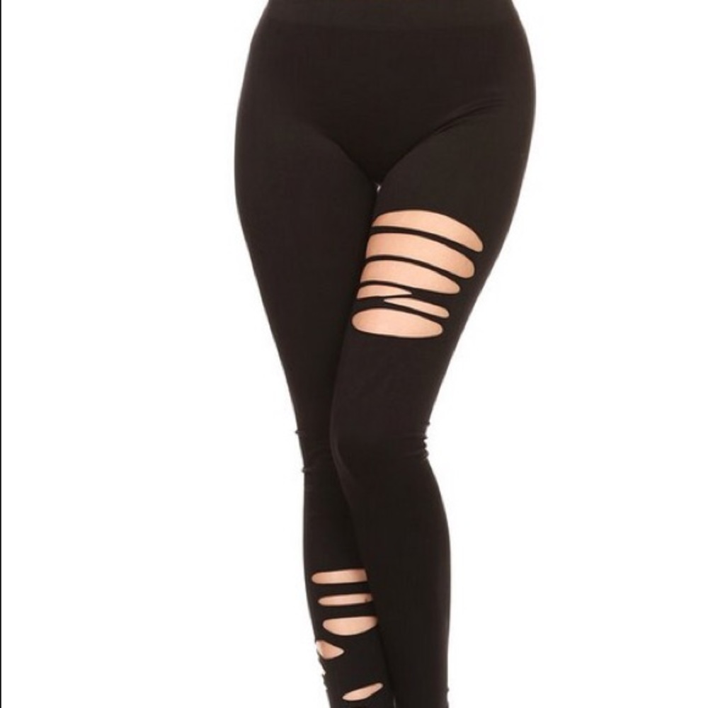 Distressed leggings